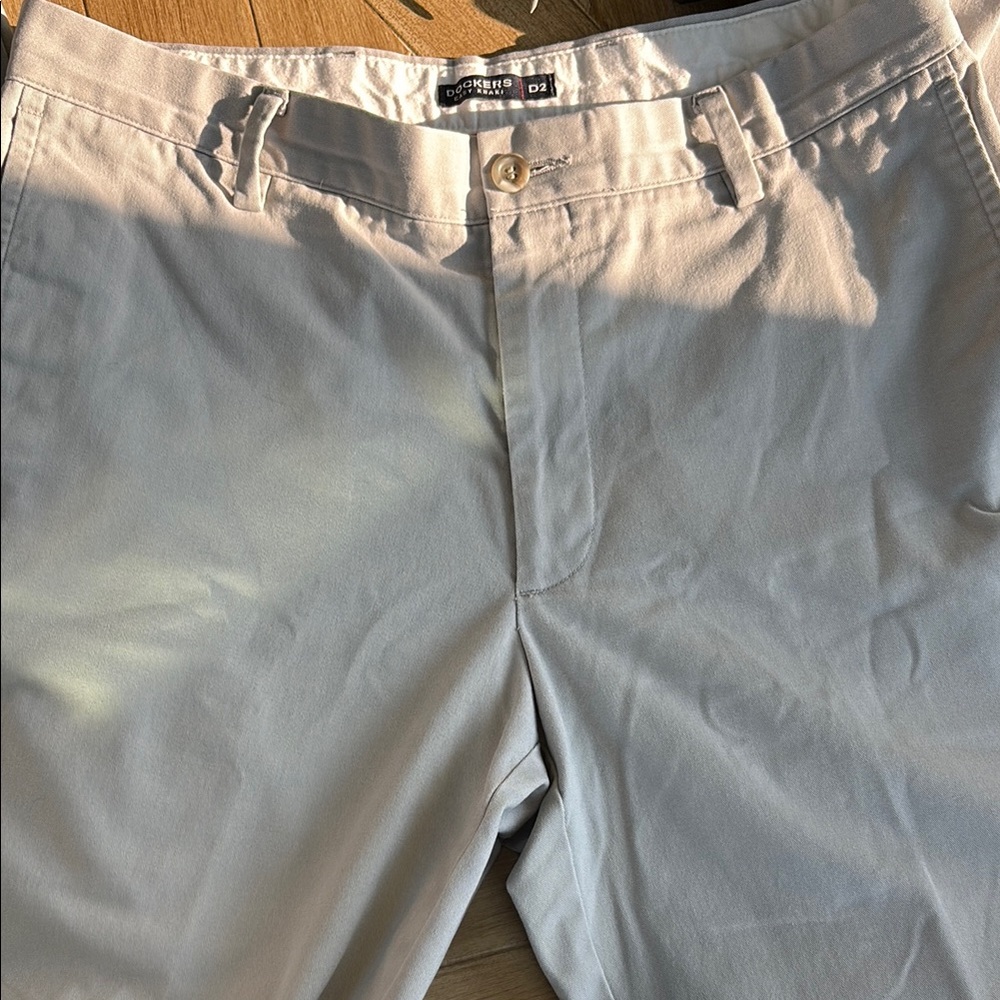 Dockers Khaki Pants